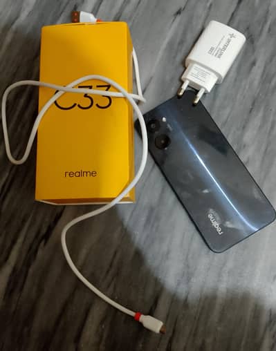 Realme C33