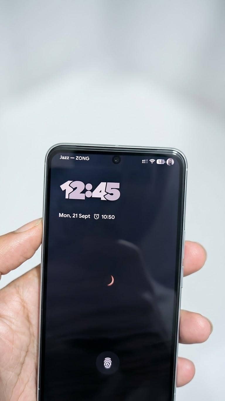 Google Pixel 8 3