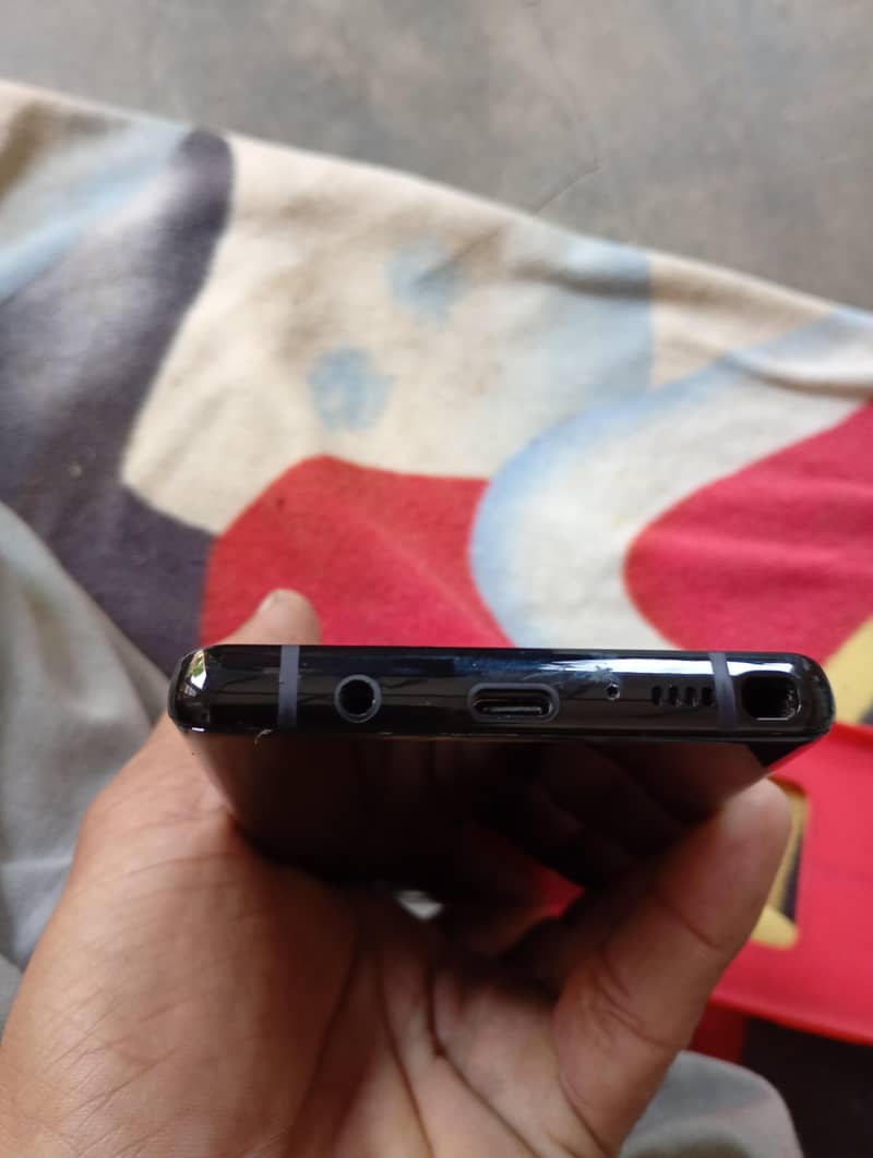 Samsung Mobile Note 8 3