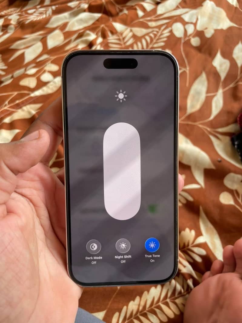 iPhone 14 Pro jv 5