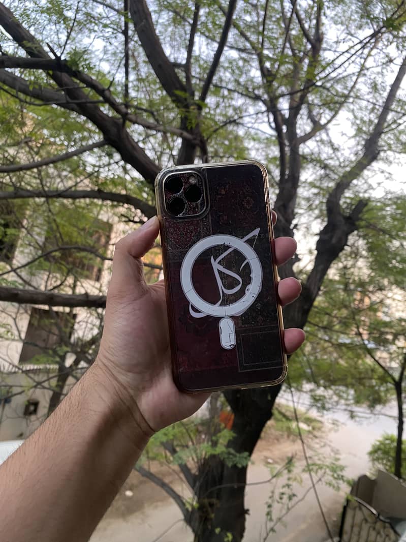 Apple iPhone 11 Pro Max 3