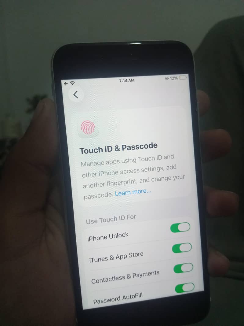 Apple iPhone SE 7