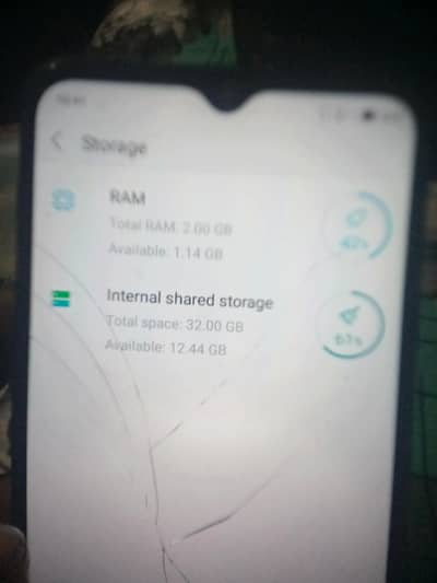 Infinix hot lite 2. gb     32 bg. . . 03_16_27_80_1_54'