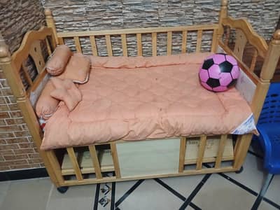baby cot
