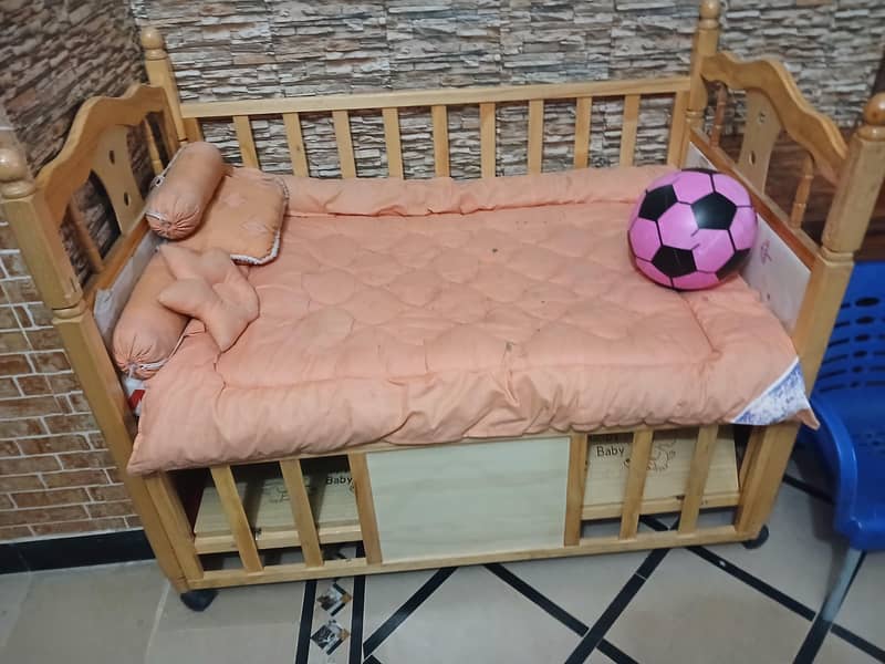 baby cot 0