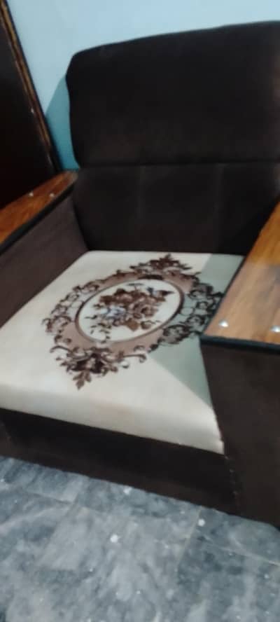 5 seaters velvet posis condition 9/10 ha