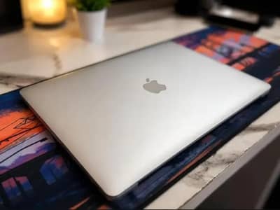 Apple MacBook pro mid 2015 15 inch retina