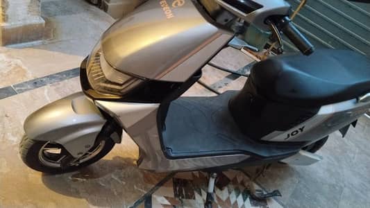 electrick scooty
