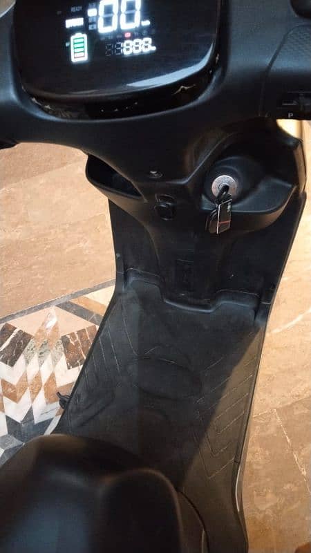 electrick scooty 3