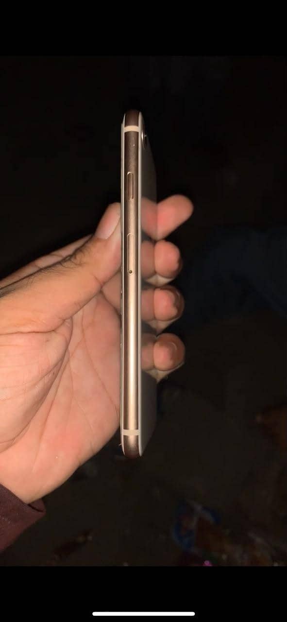 Apple iPhone 8 2