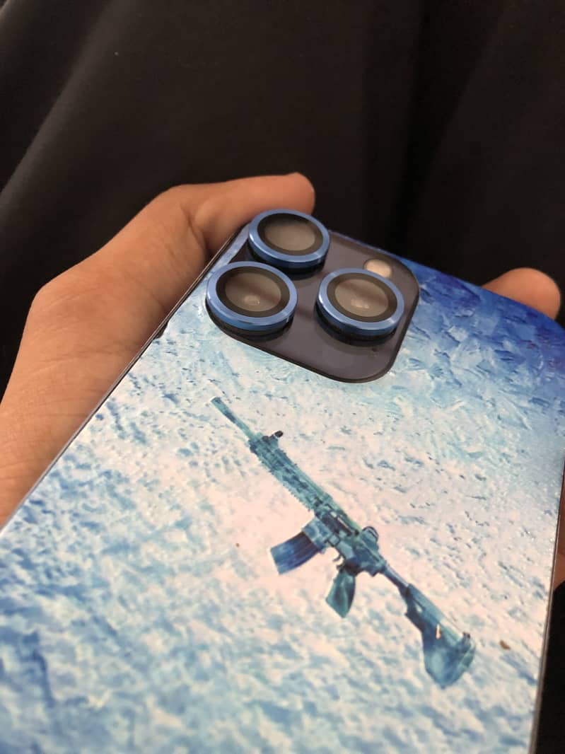 Apple iPhone XR 1