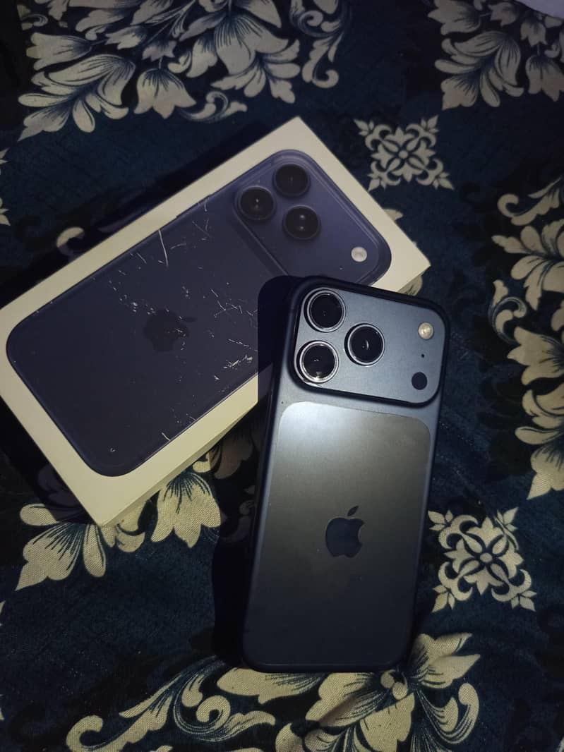 Apple iPhone 17 Pro 0