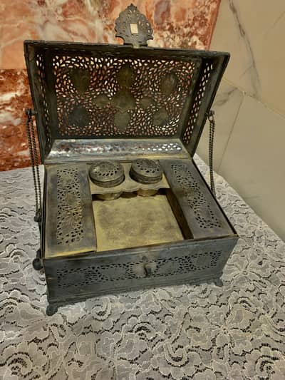 Antique pandan vintage pandan brass item antique items