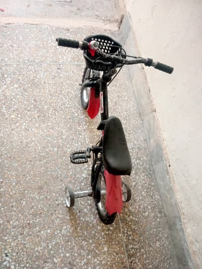 People company folding cycle
