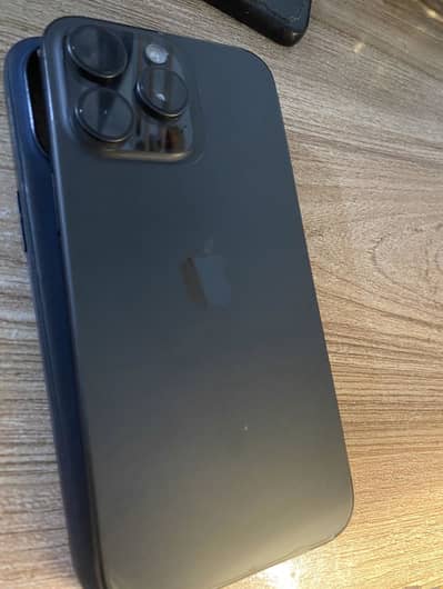 Apple iPhone 15 Pro Max