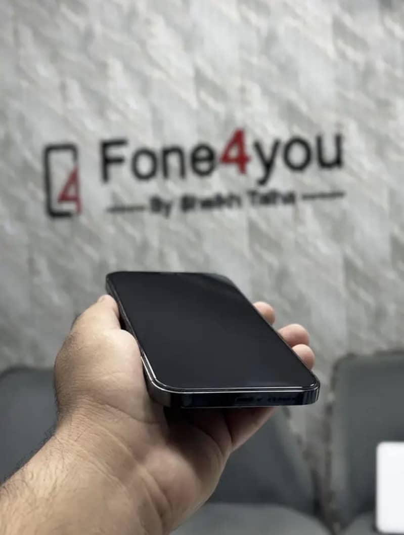 Apple iPhone 12 Pro Max 2