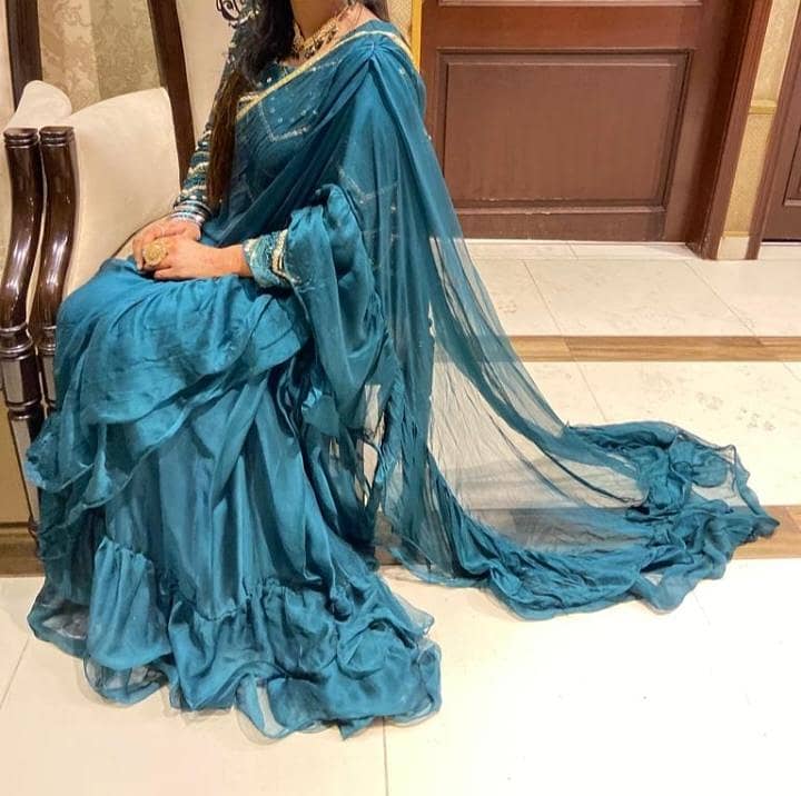 saree 0