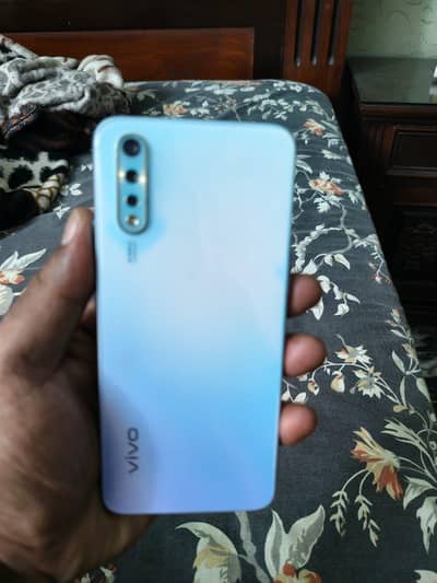 Vivo S1