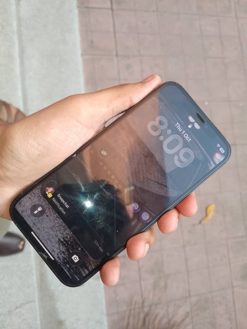 Apple iPhone 12 1