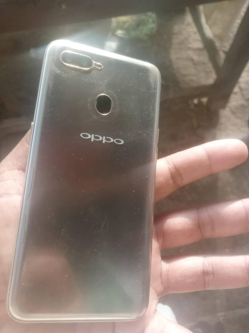 OPPO A5 0