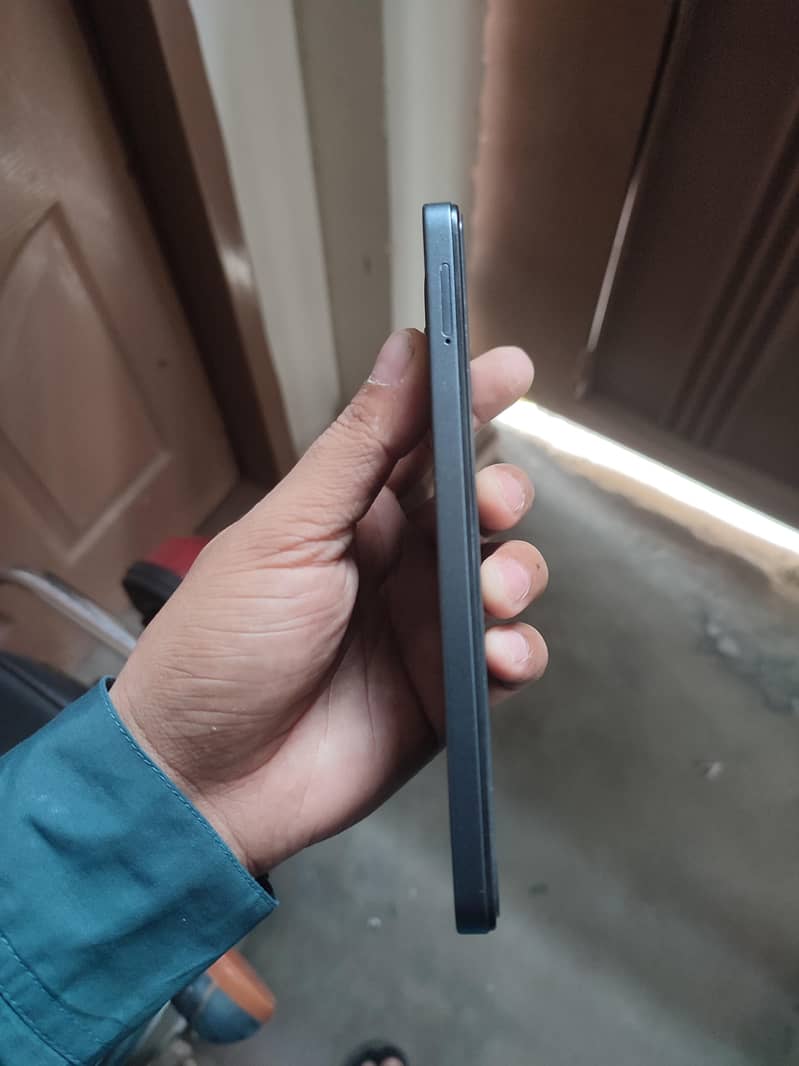 Tecno Spark 20 3