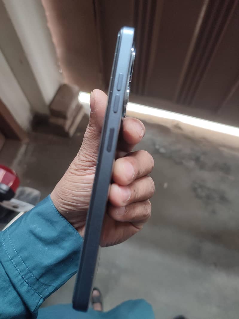 Tecno Spark 20 5