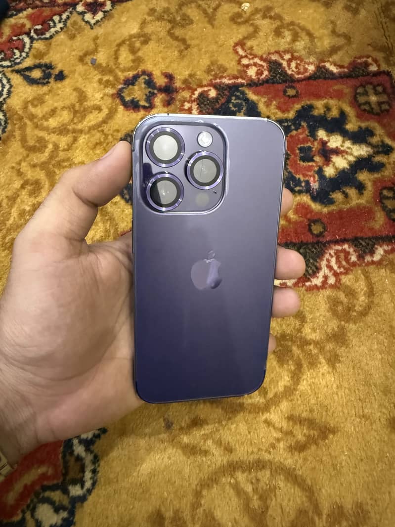 Apple iPhone 14 Pro 0