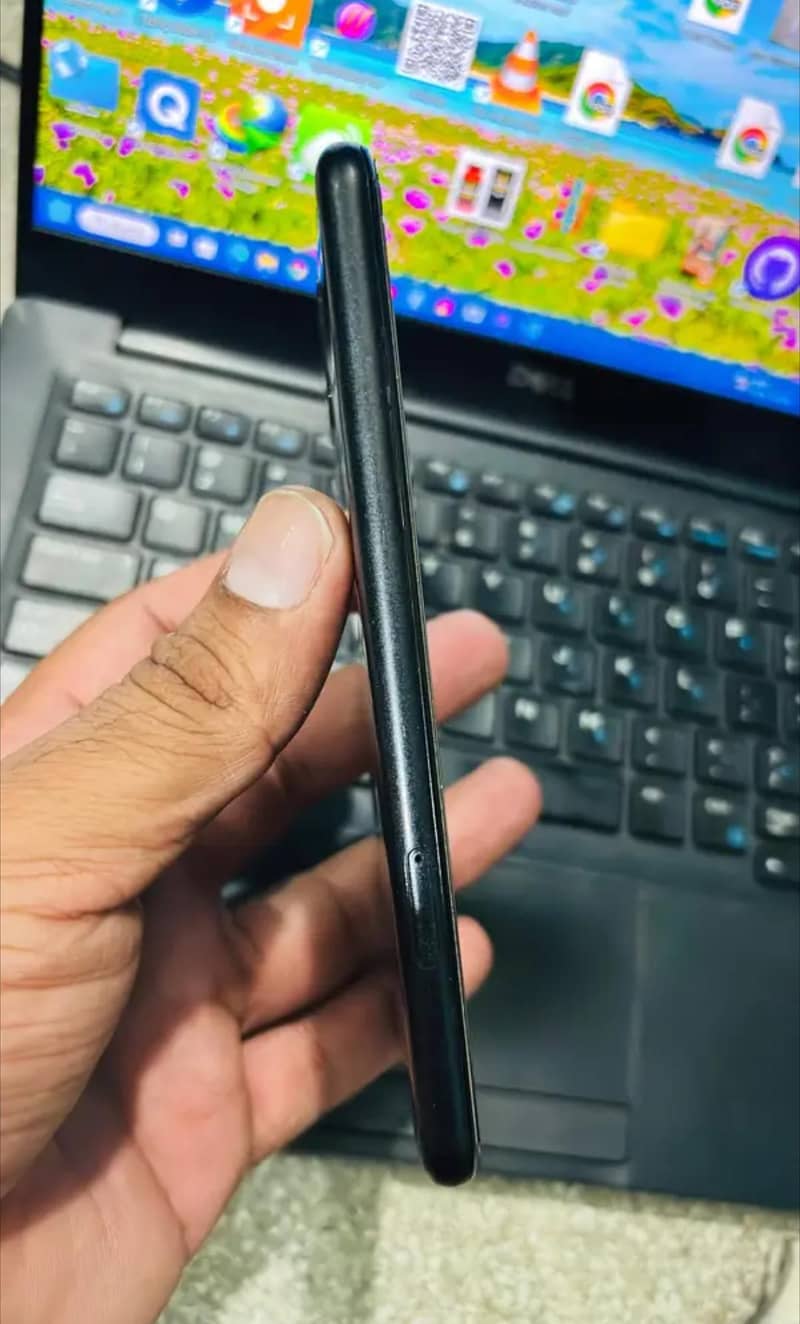 Google Pixel 5 13