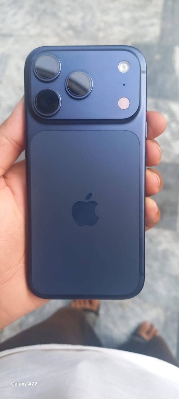Apple iPhone 17 Pro 3