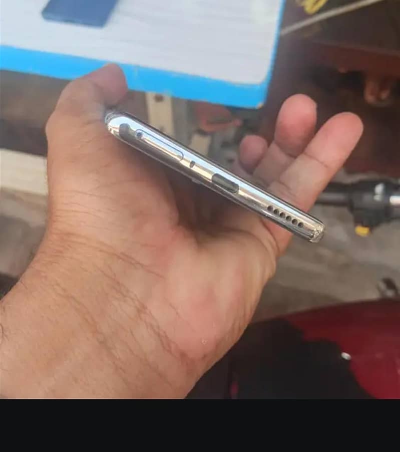 Tecno CAMON 40 Pro 2