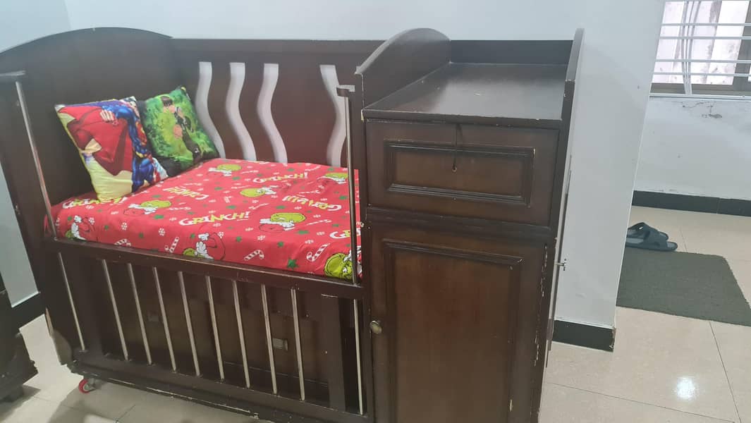 baby cot 3