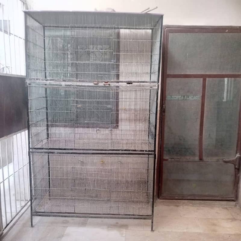 Cages 0