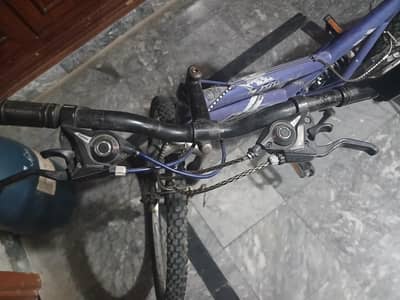 Blue Mountain Bike cycle (MTB]