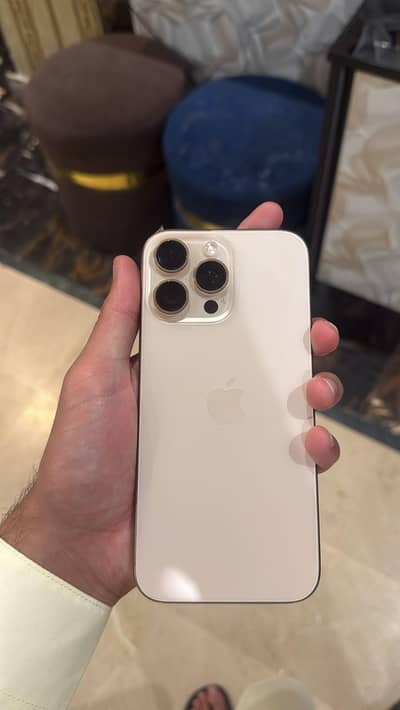 Apple iPhone 16 Pro Max