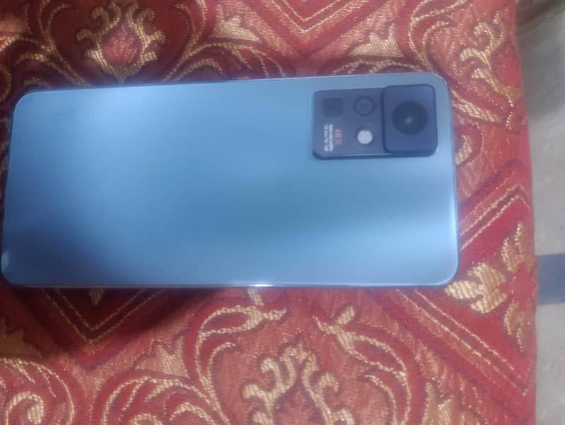 Infinix Zero X Pro 1