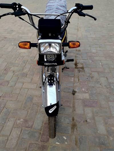Honda cd 70 model 25.26 hi number ni laga