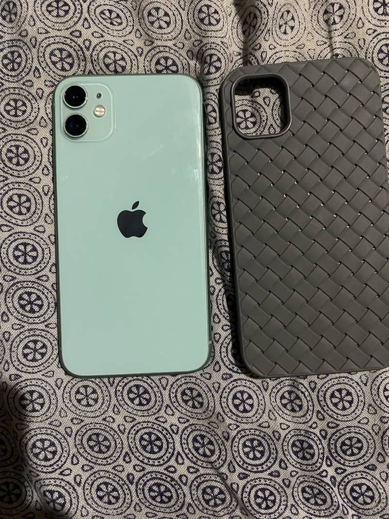 Apple iPhone 11 2