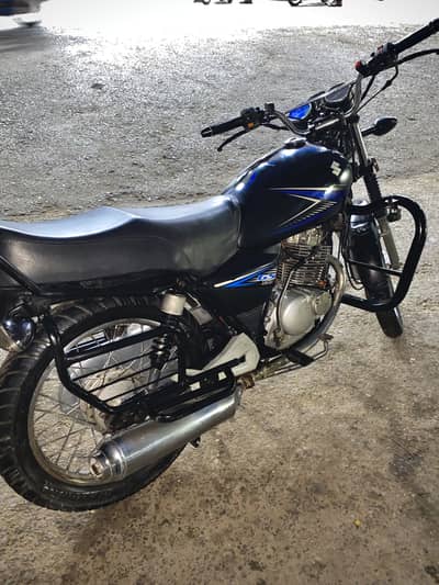 Suzuki GS150 | Model 2014 | Karachi Number | URGENT SALE