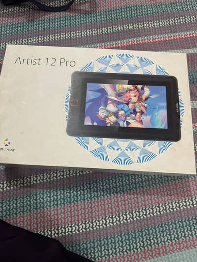 XP-PEN Artist 12 Pro Display Drawing Tablet -Like New - Complete Box