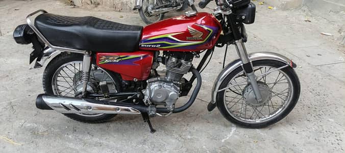 Honda 125 CG 2017 model WhatsApp03,,07,94,96,054,