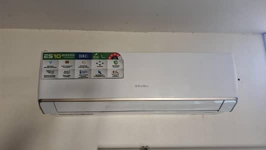 ecostar AC 1 month use only. . as like new with bax