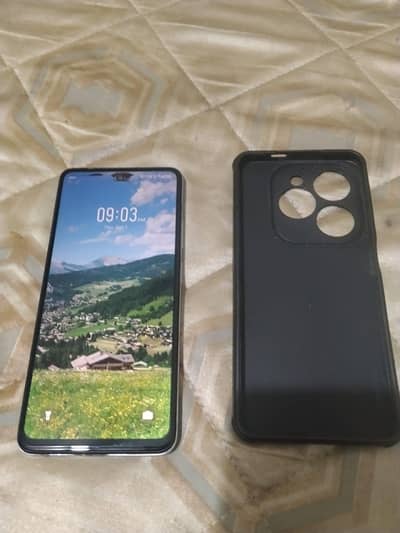 Infinix smart 8 4/64 sodia ka fh ha patch karvaya ha