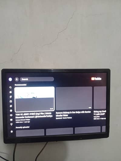 LCD TV  19 inch