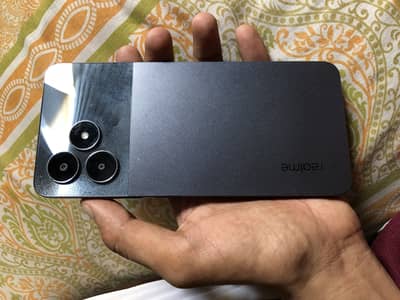 Realme Note 50 box with chager
