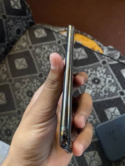 Apple iPhone XS
