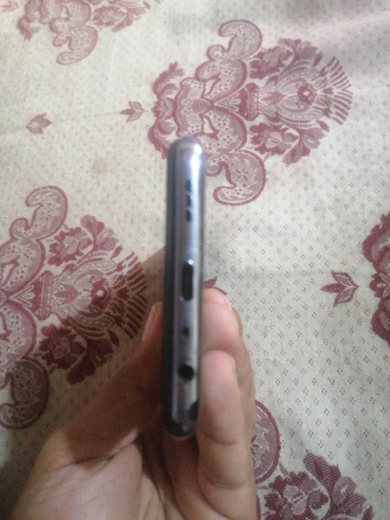 OPPO A95 4
