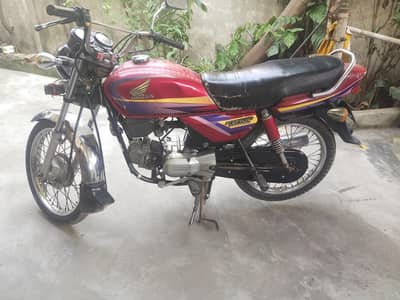 Honda bike 100 cc