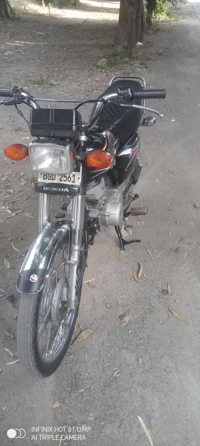 Honda 125 for sale full ok bike hai