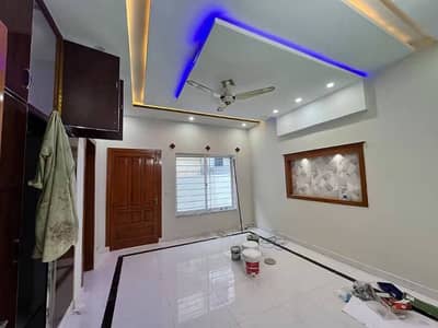 14marla 3beds DD TV lounge kitchen attached baths Brand New house ground portion for rent in G 13 3 islamabad