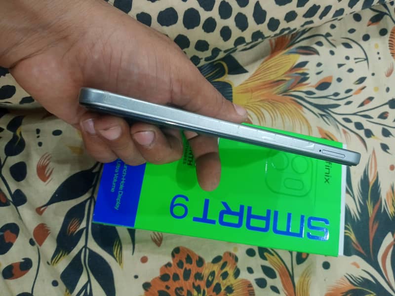 Infinix Smart 9 3
